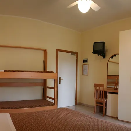 酒店 Fior Di Pino 3*